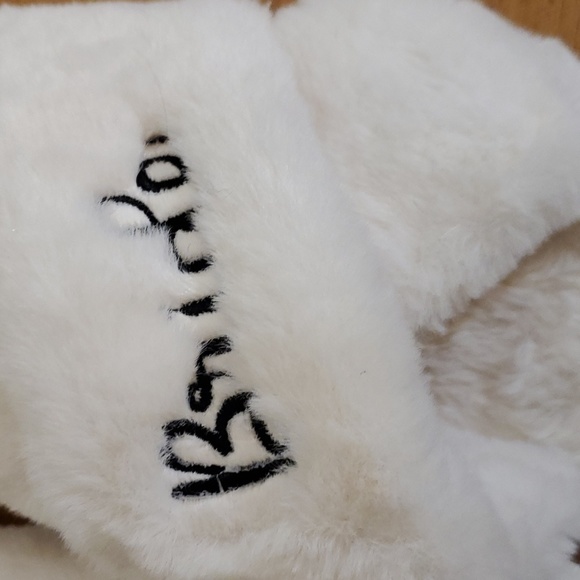 Bride Slippers - Picture 3 of 10